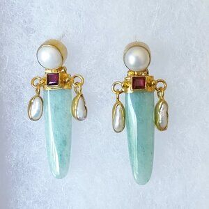 Seafoam, Jade-colored Aventurine, Pearl, Garnet Chandelier Dangle Earrings NWOT